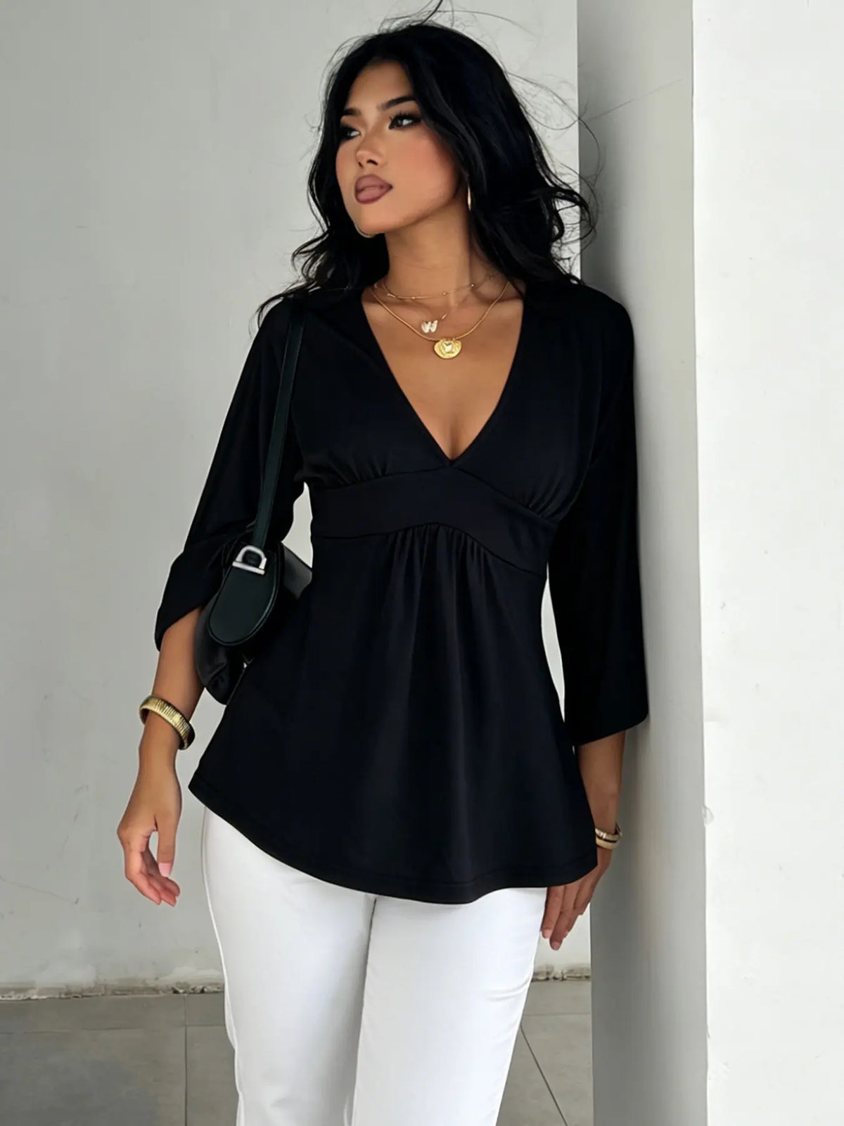 V-Neck Ruched Batwing Sleeve Top – Casual Loose-Fit Basic